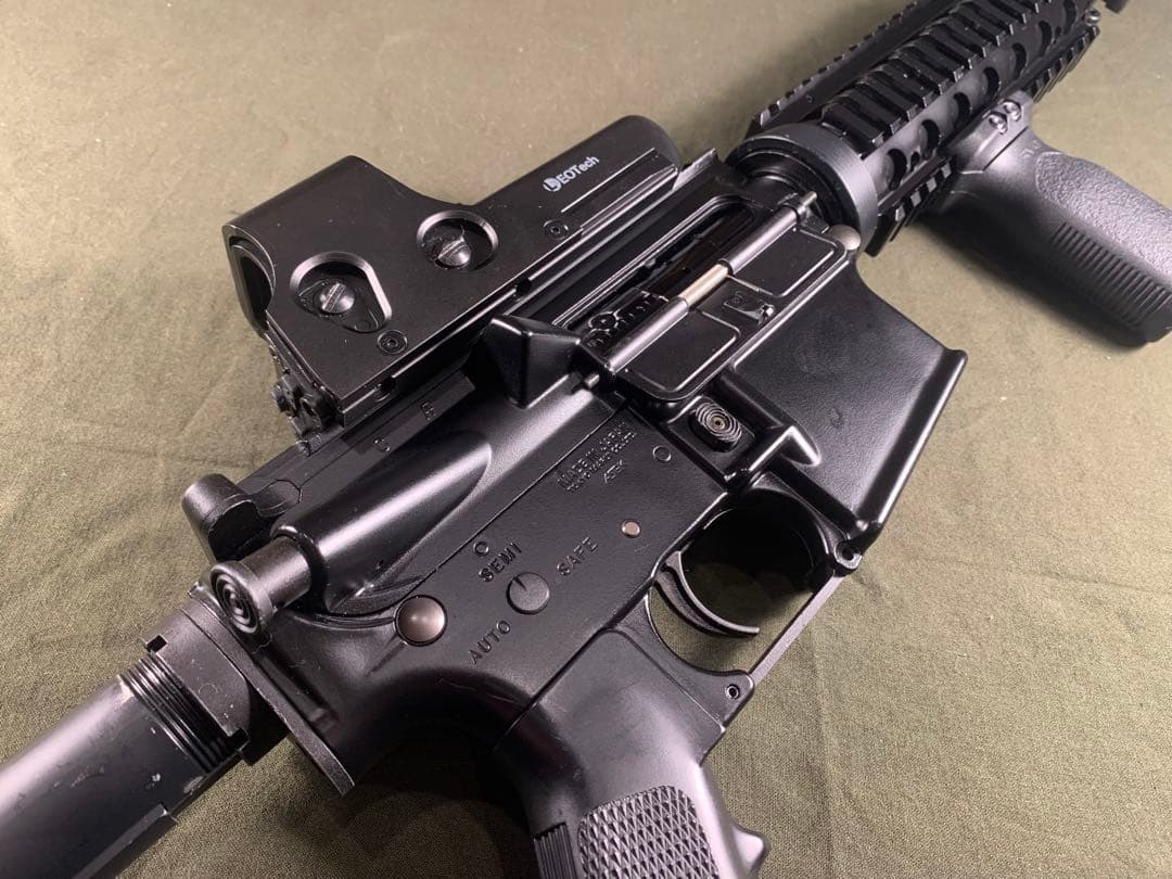 Ｍ4 CQBR 東京マルイ　次世代電動ガン　充電器等付属