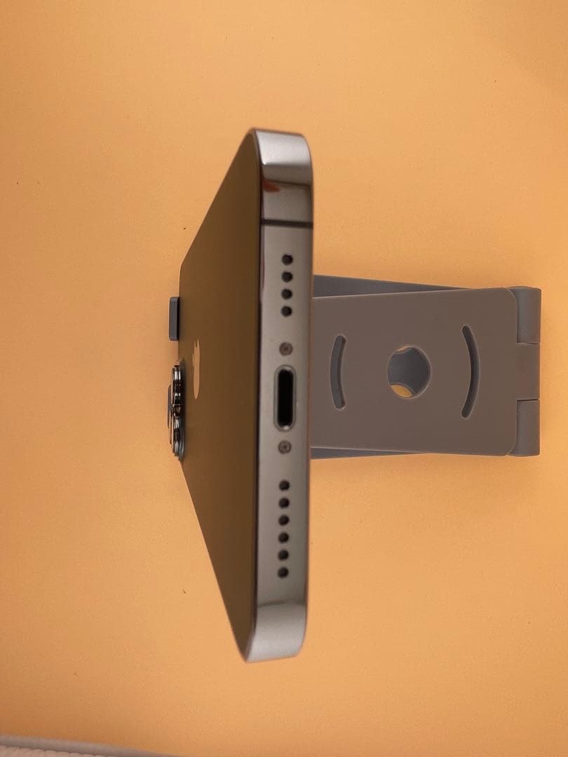 13promax128gbグラファイトSIMフリーバッテリー100%