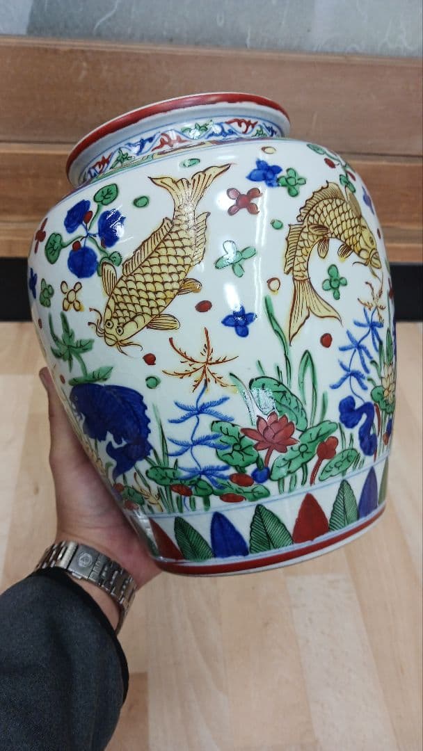 時代物中国美術中国古玩明代明時代五彩魚藻文壺大明萬暦年製花瓶花入花器中国古陶磁