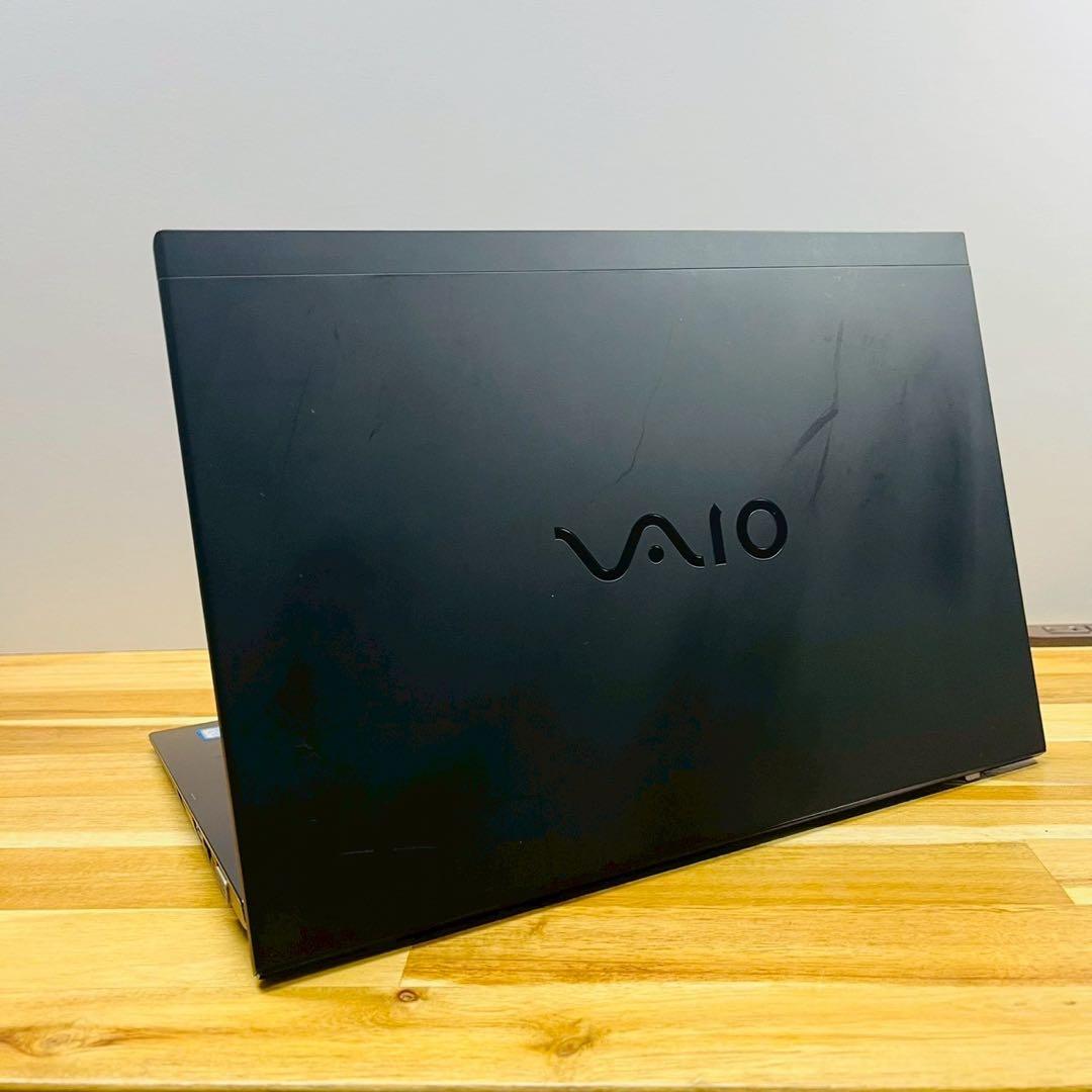 高性能✨ 8世代 i7×16GB×SSD フルHD 薄型 軽量 ノートパソコン