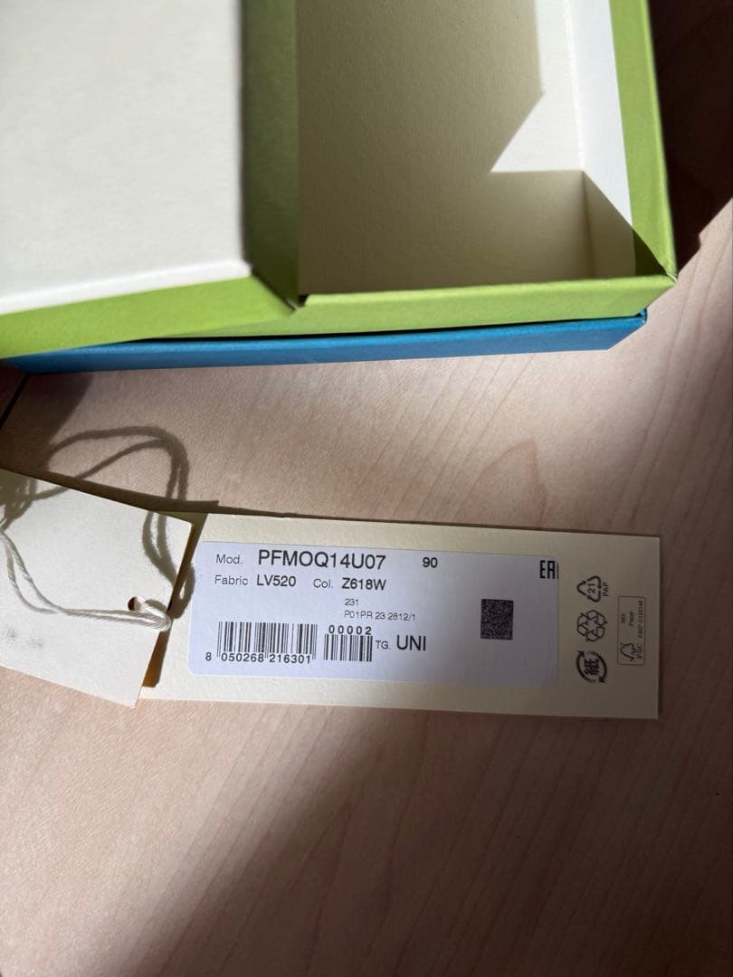 新品未使用⭐︎MARNI マルニ　二つ折り財布