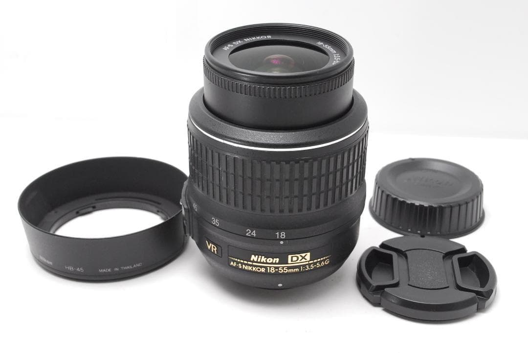 【美品】Nikon D3000　スマホ転送　手振れ補正　安心のレンズフード付