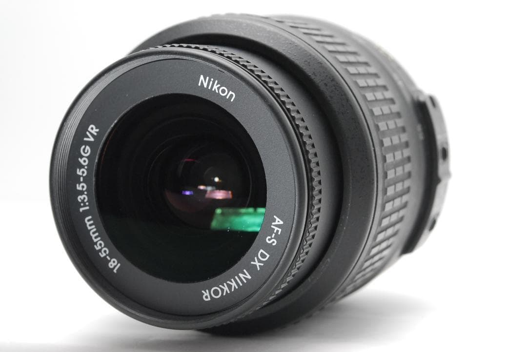 【美品】Nikon D3000　スマホ転送　手振れ補正　安心のレンズフード付