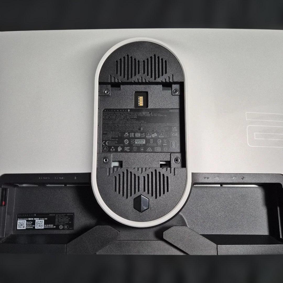 Alienware　AW2721D