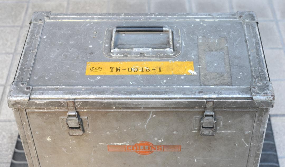 collins /コリンズ　アルミケ－ス　ビンテ-ジ！！　入手困難です！！