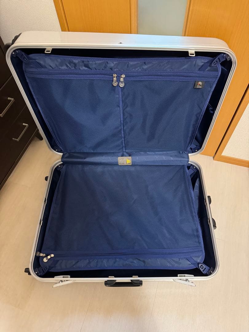 [廃盤品]A.L.I GALE アジアラゲージ 98L ホワイト スーツケース