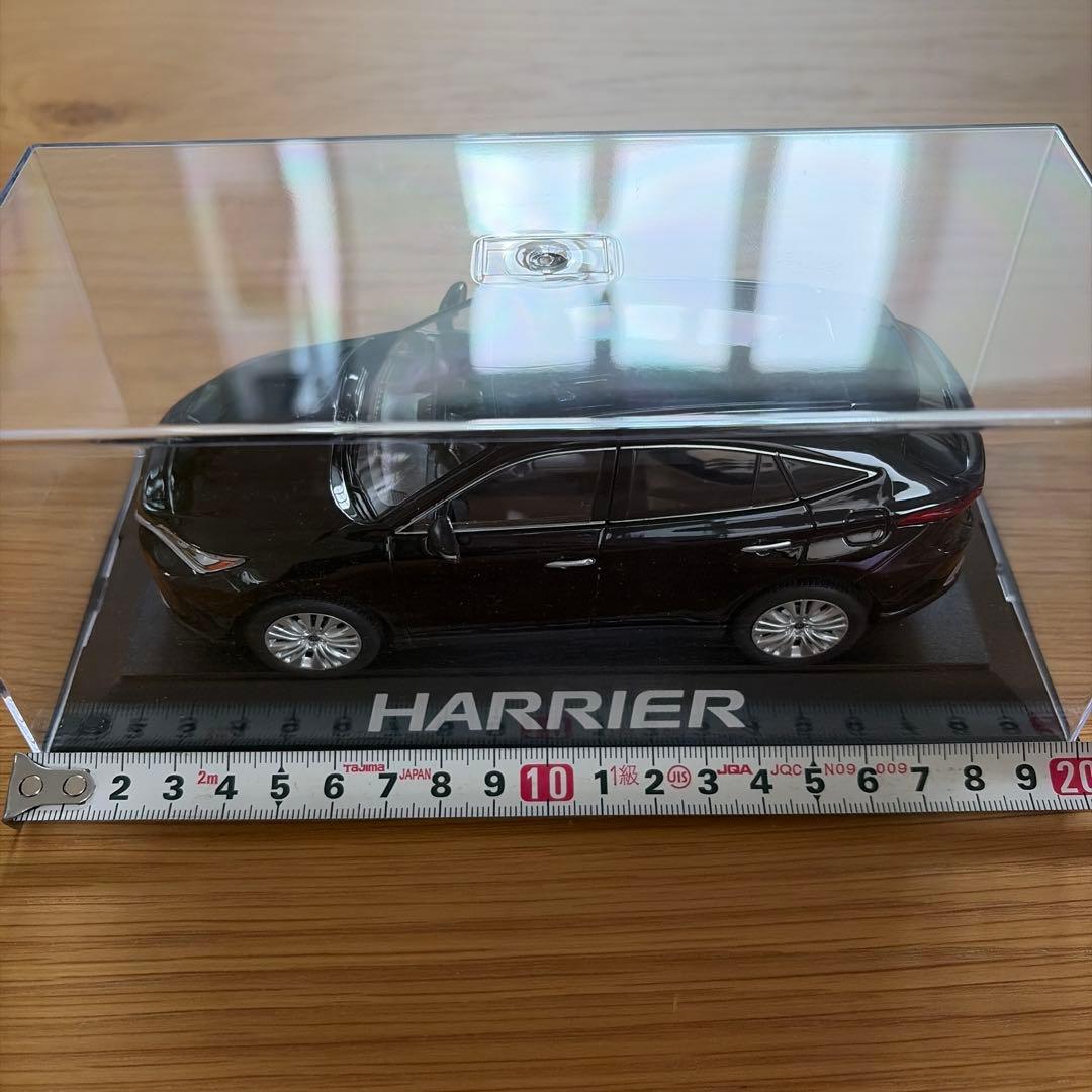 ハリアー80系ミニカー 1/30スケール カラーサンプル　202ブラック