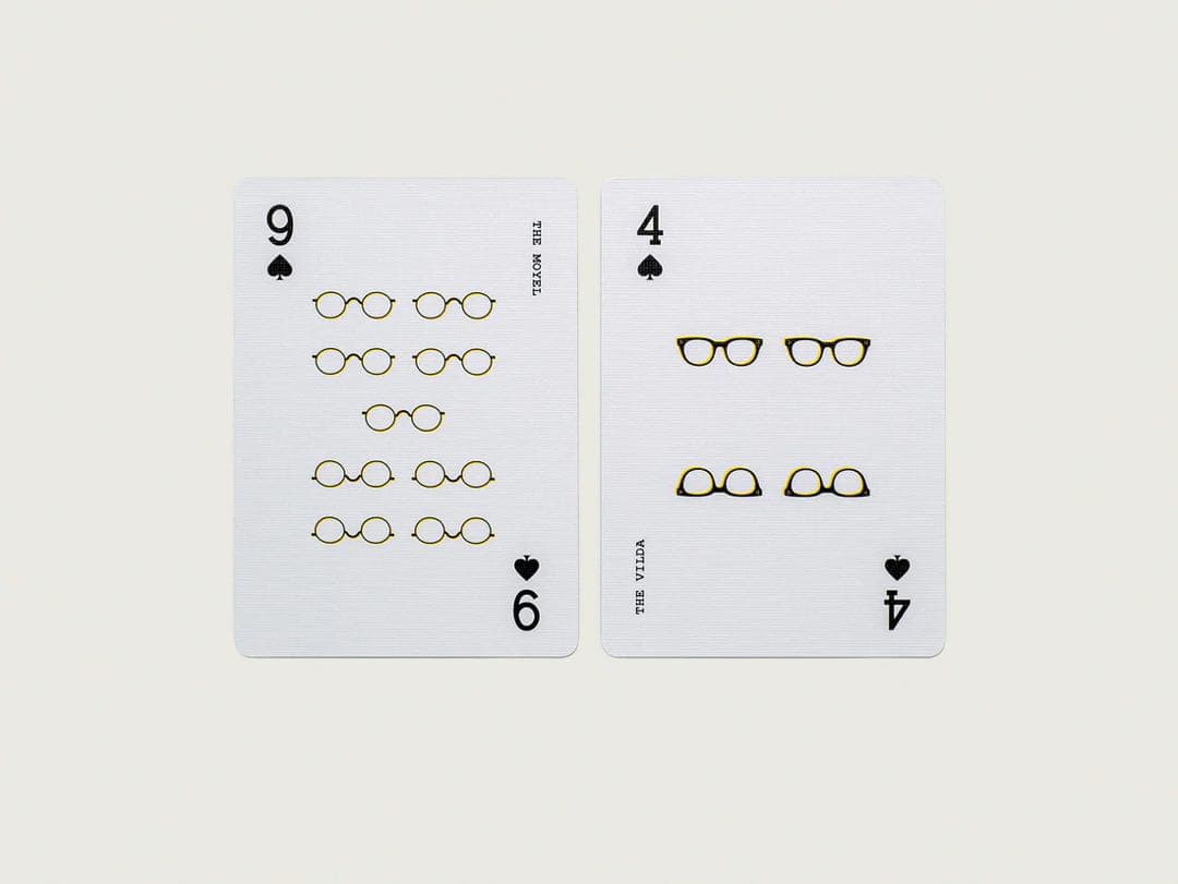 MOSCOT トランプ