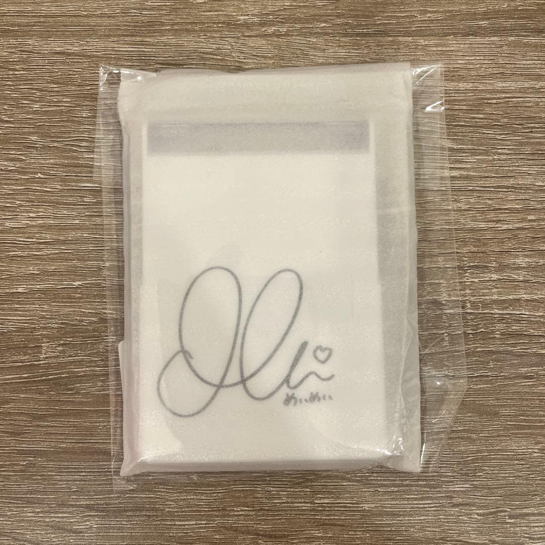 AKB48 オータムビッグスクラッチ 直筆サイン入りコンパクトミラー 花田藍衣