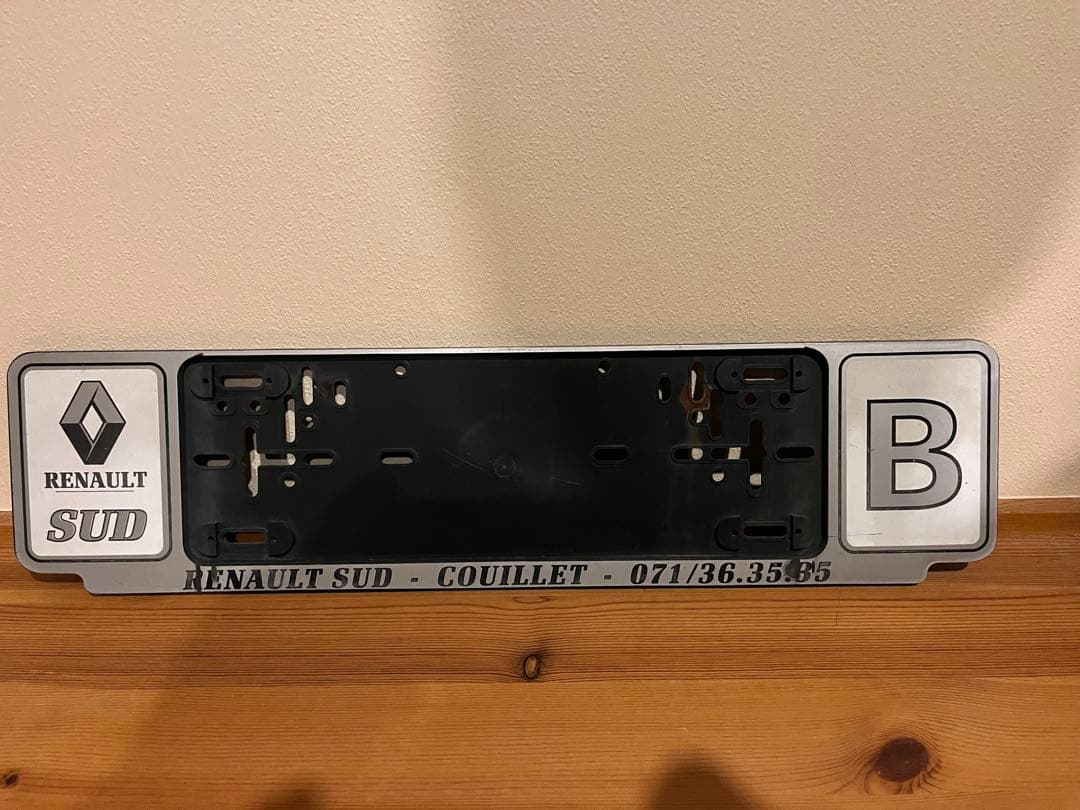 ルノーカングー　RENAULT SUD ナンバープレートホルダー　ベルギー