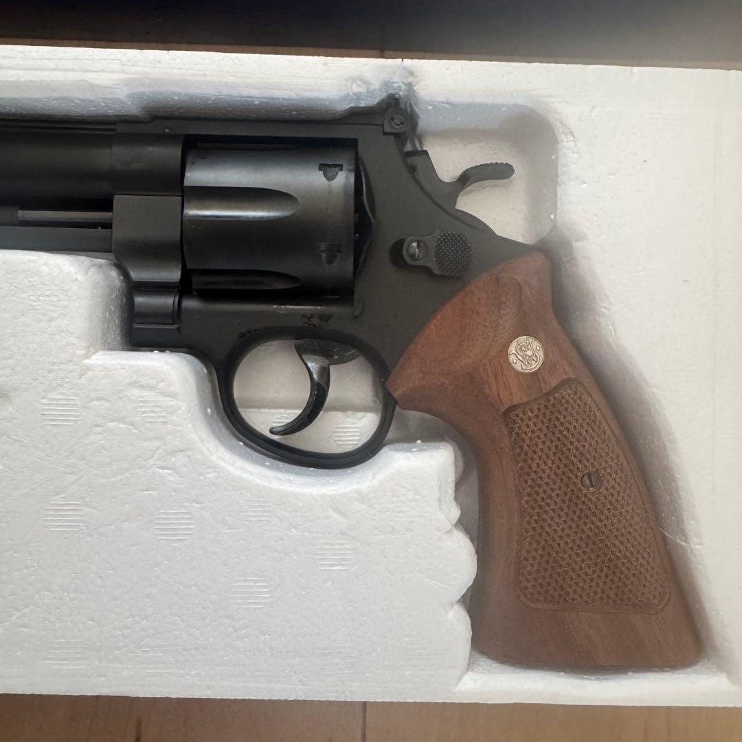 Smith & Wesson M29 8 3/8incバージョン3ヘビーウエイト