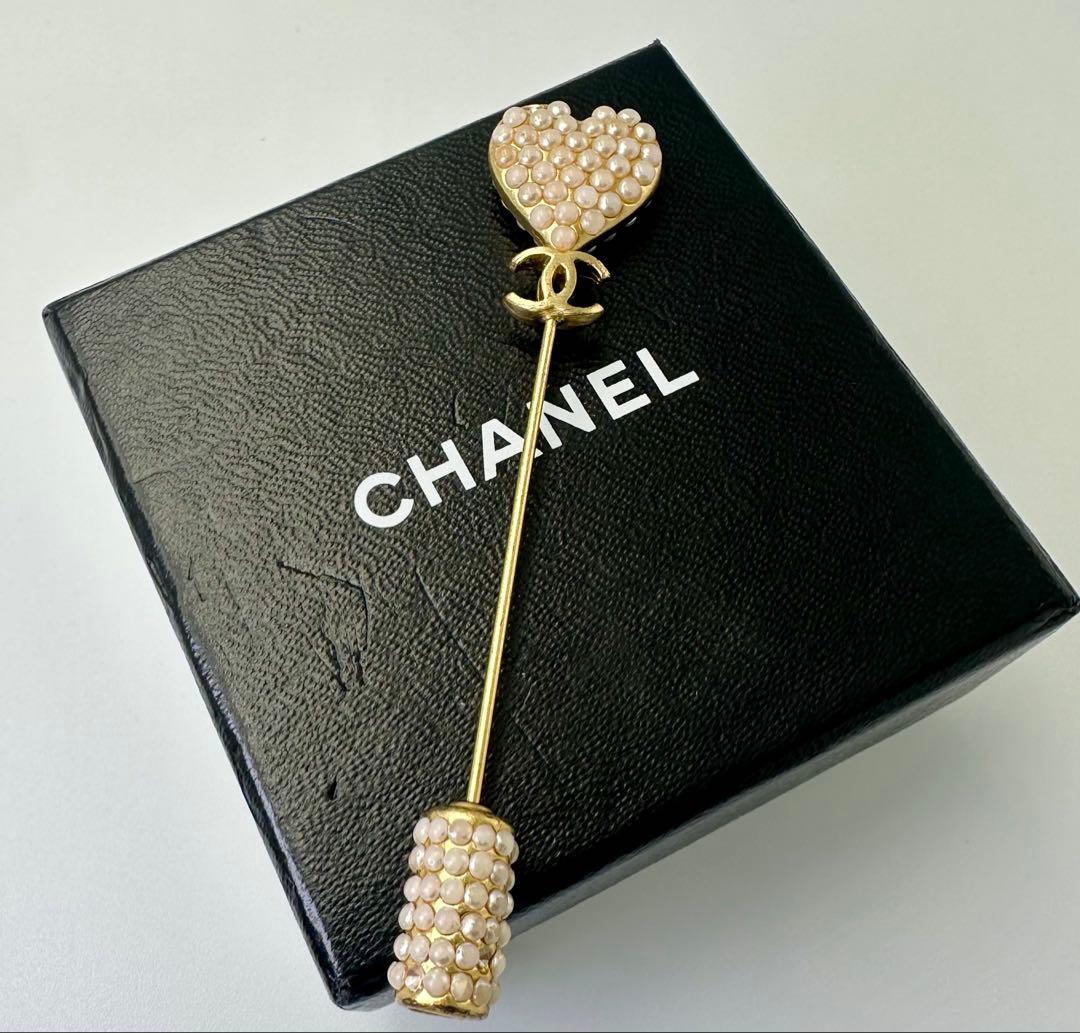 CHANEL ココマーク　ハート　02P ピンブローチ　ゴールド　シャネル