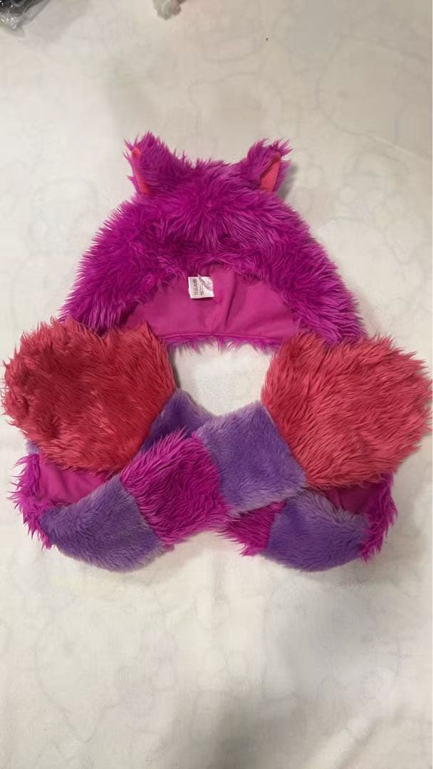 ディズニー　チャシャ猫　ファンキャップマフラー