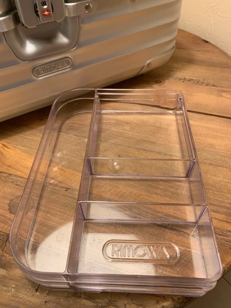 リモワ　　REMOWA ビューティーケース　バニティケース