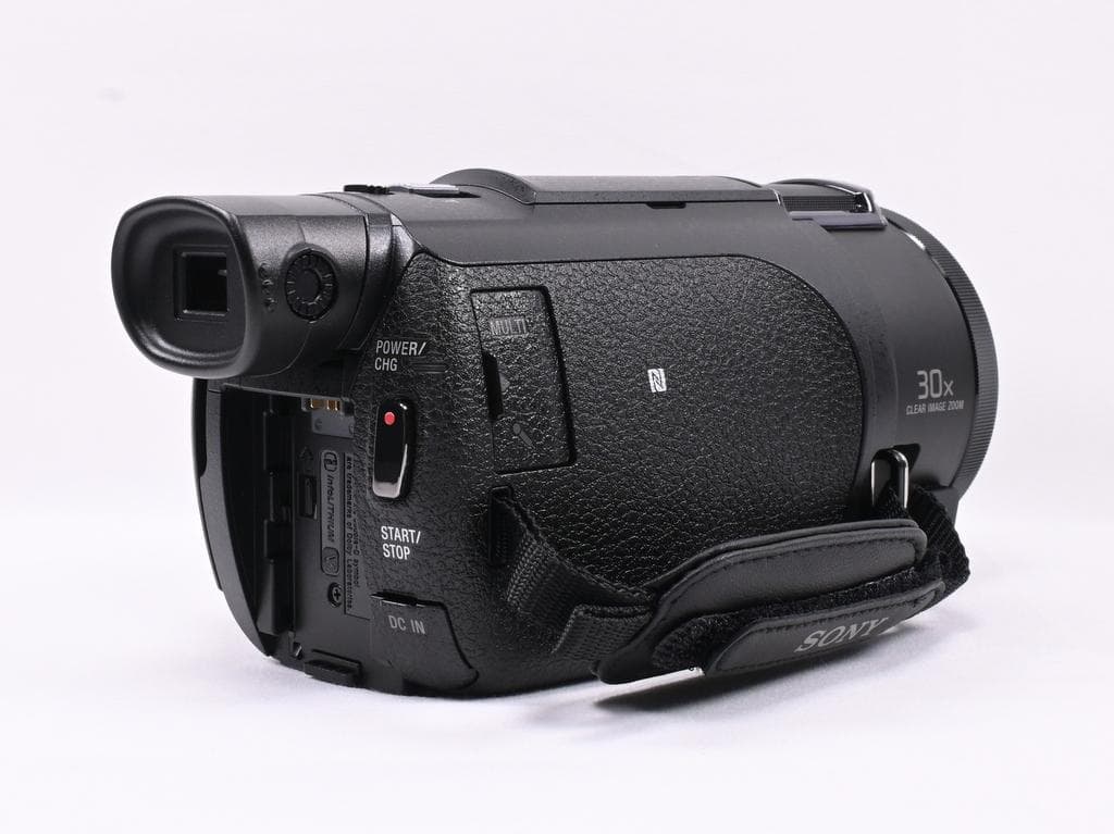 【ほぼ新品】 ソニー　SONY FDR-AX60 デジタル4Kビデオカメラ
