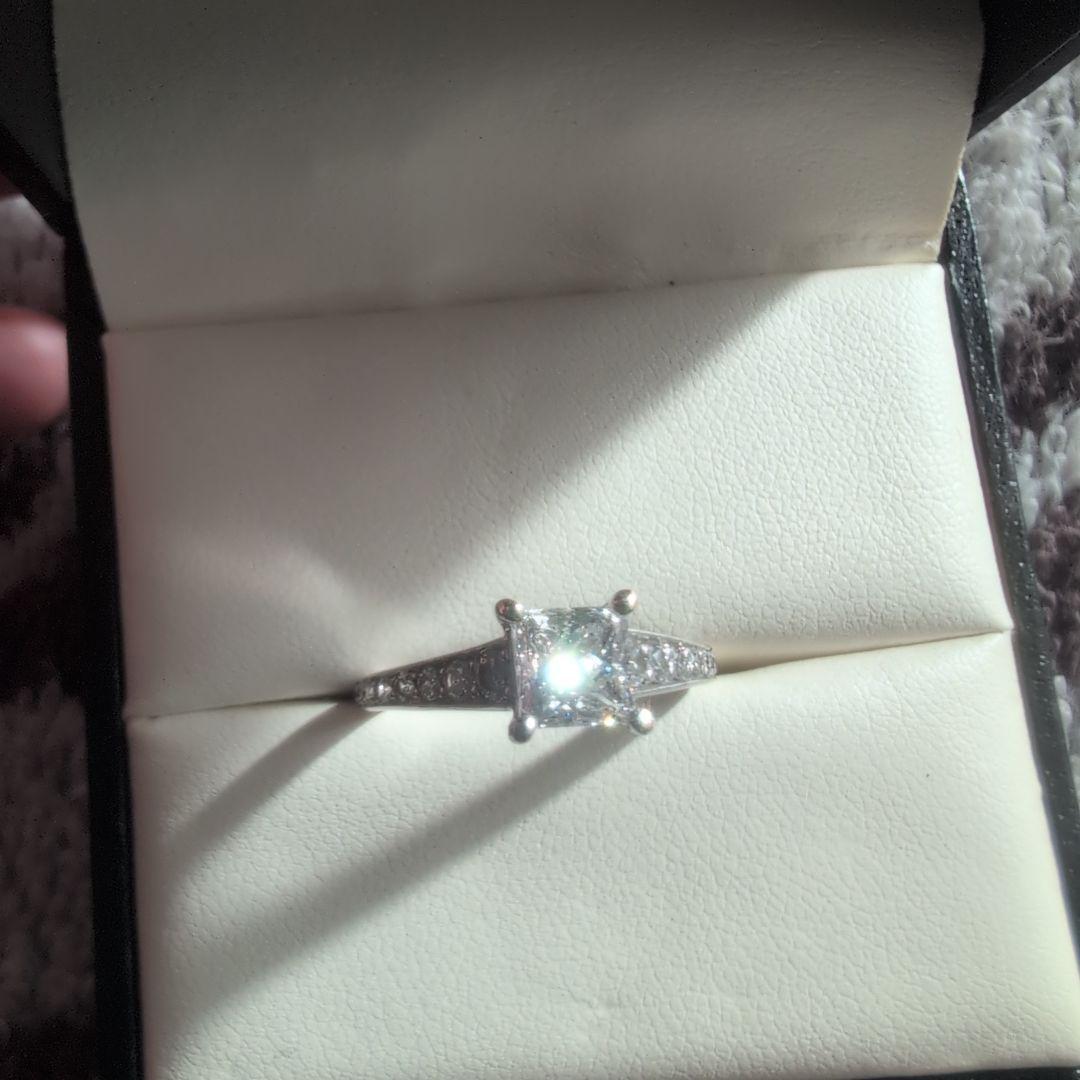 ダイヤモンドリング　婚約指輪　1ct 1/3　k14