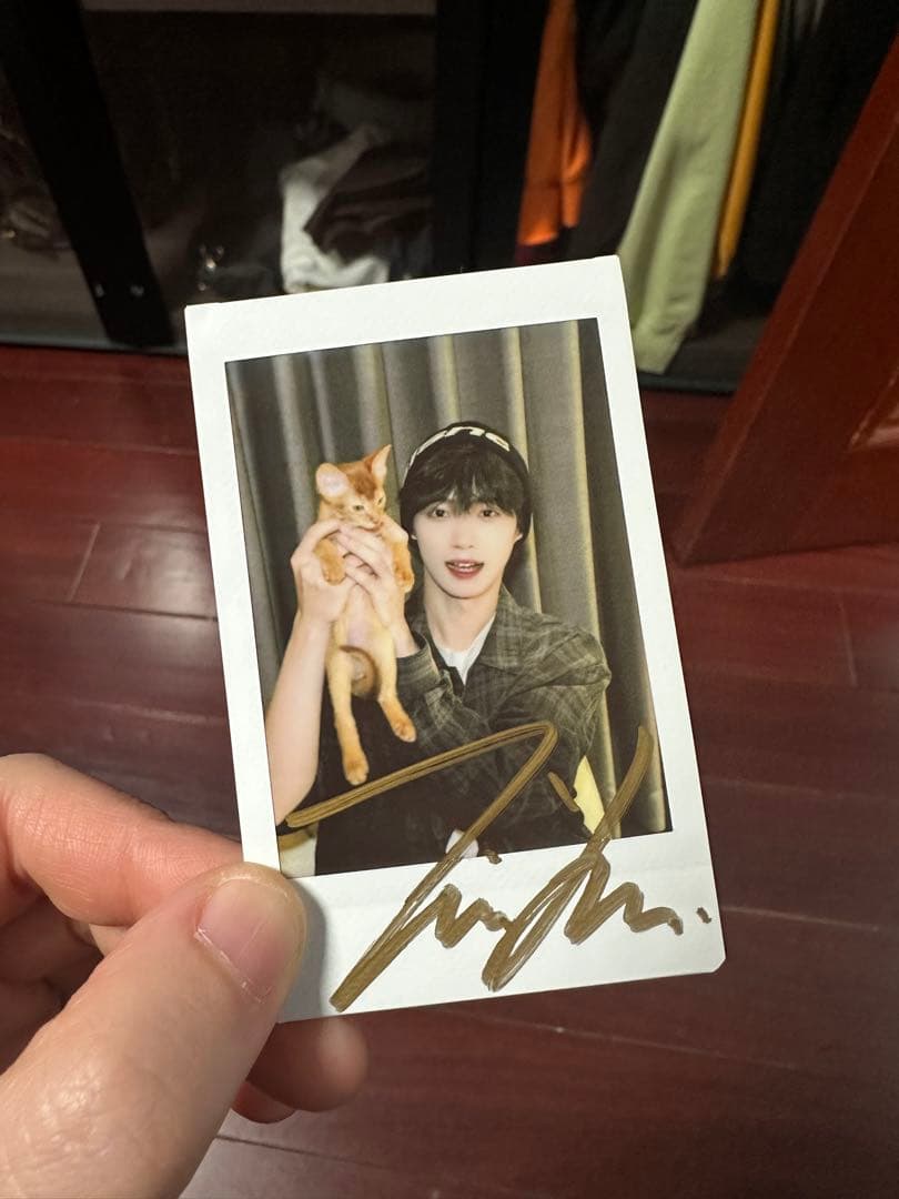 専用 梓渝ツアー最新直筆サイン「逆愛」直筆サイン (リクエストは1月22日まで）