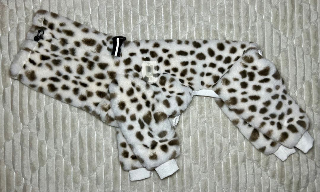 イタグレ USHH 服 ロンパース