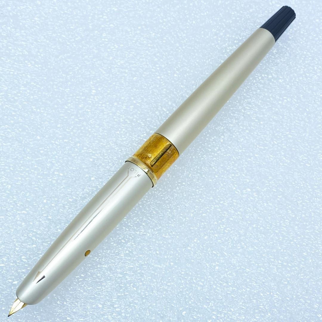 初代キャップレス PILOT ペン先14K 1960年代 回転式 万年筆
