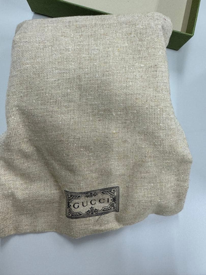 Gucci財布