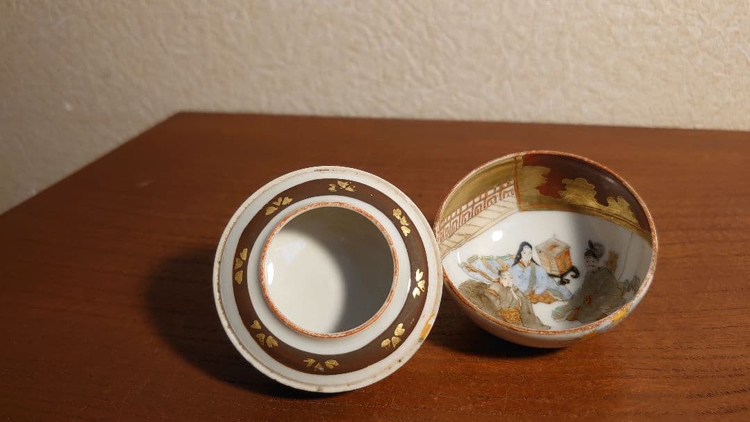 九谷焼　玉盃　明治九谷　華の図　公家の図　アンティーク九谷焼　九谷造　１客