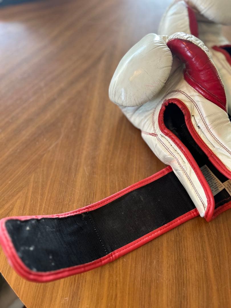 8オンス CLETO REYES ボクシンググローブ 比嘉大吾サイン レイジェス