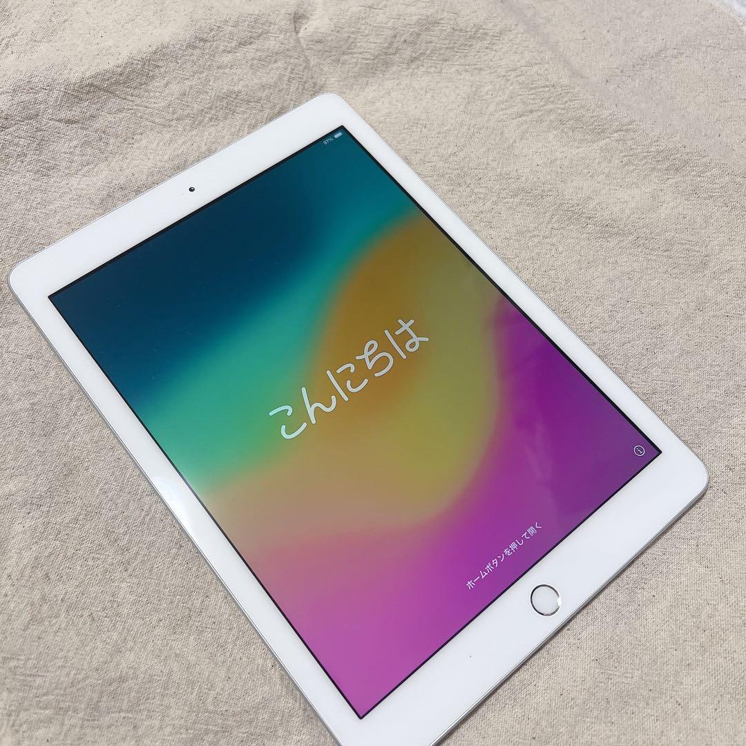 iPad 第6世代 128GB
