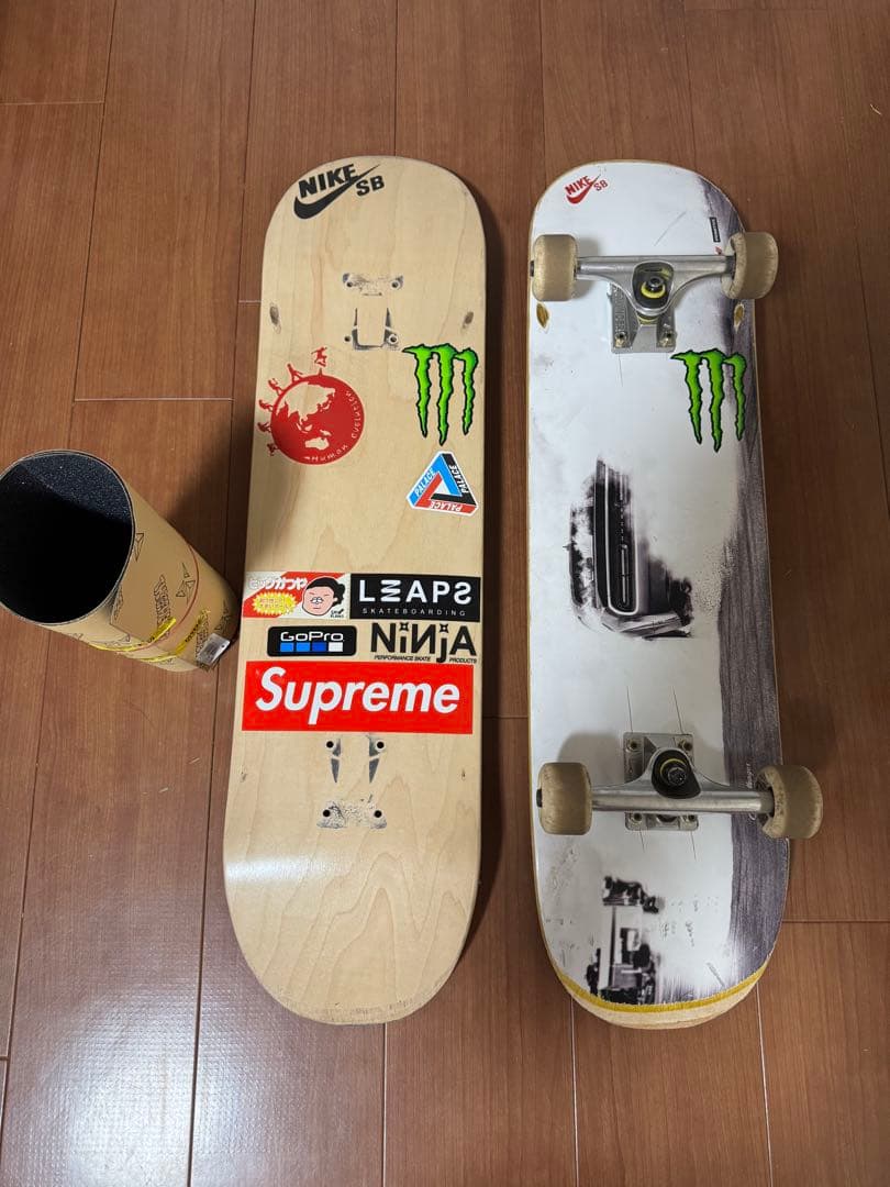 スケボーコンプリート　primitive8.0ダッジコラボデッキ＋ブランクデッキ