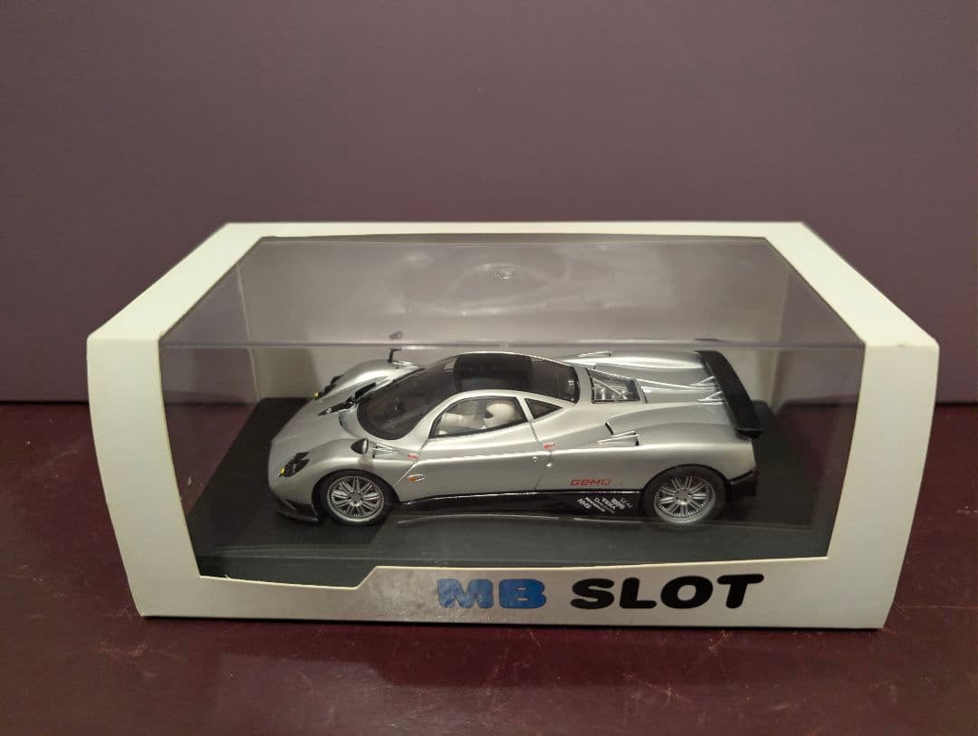 MB SLOT Pagani Zonda F 2005 スロットカー