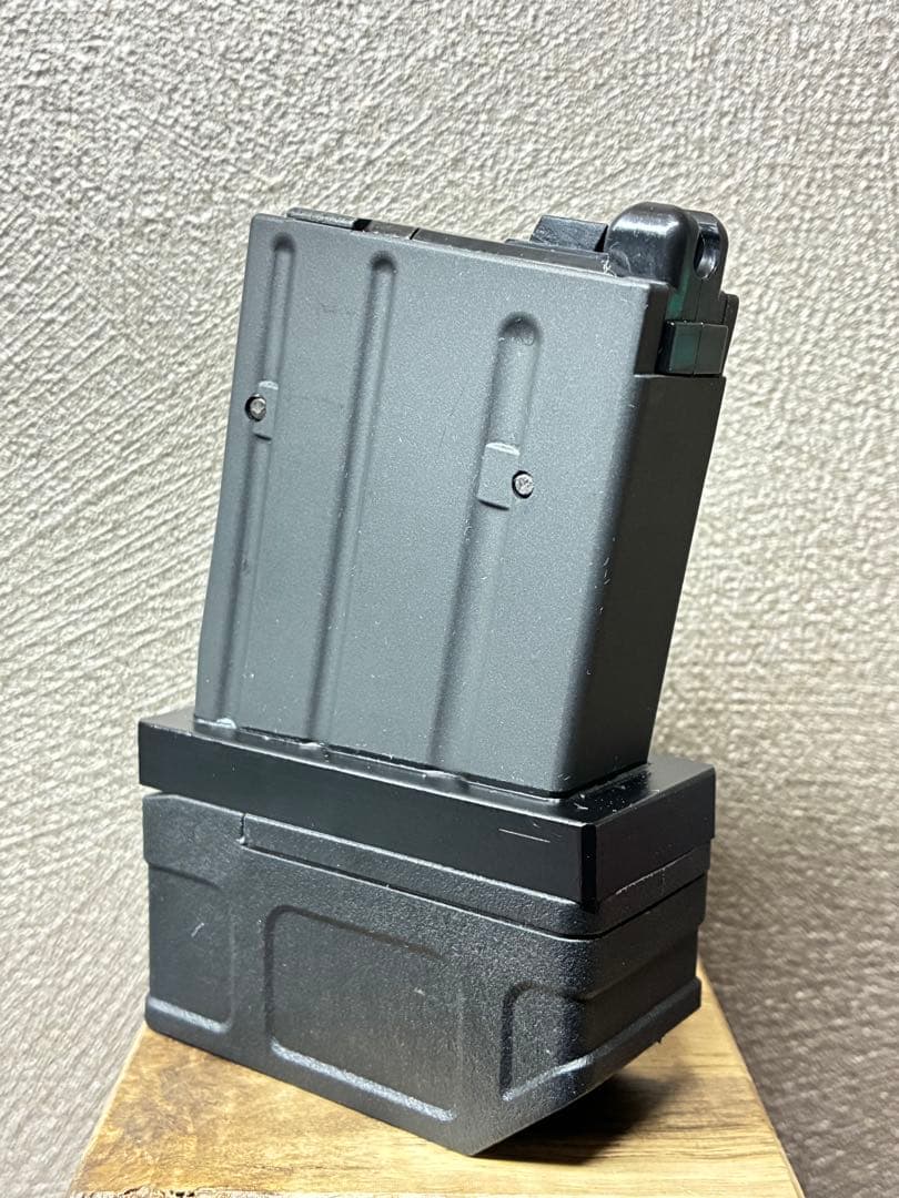 R7-36 東京マルイ GBB M4 マガジンアダプター 外部ソース仕様