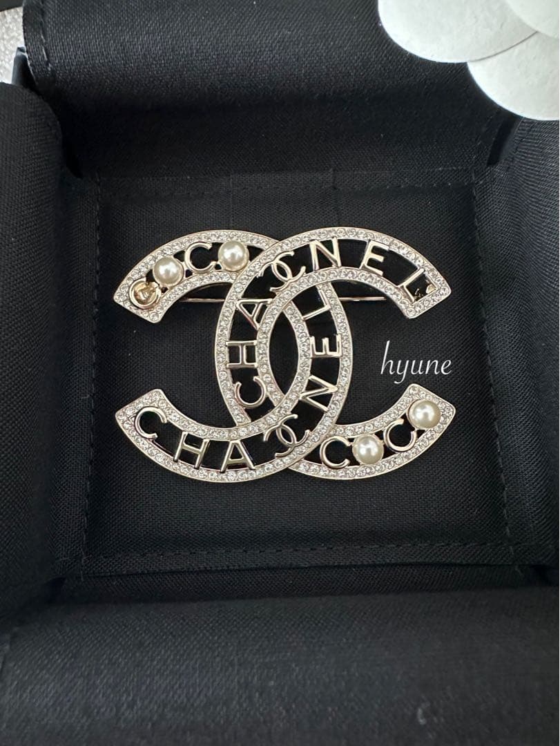 最終値下げ★【新品未使用】CHANEL ブローチ