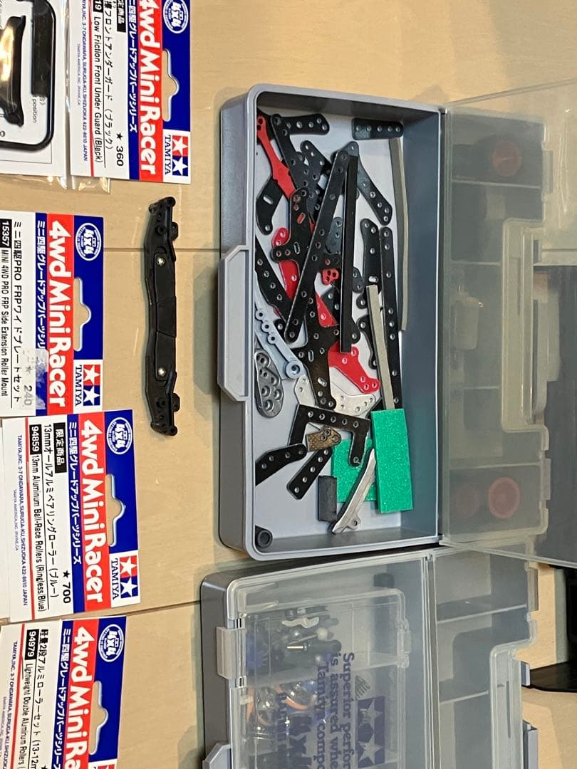 ミニ四駆 4台&ピットボックスセット