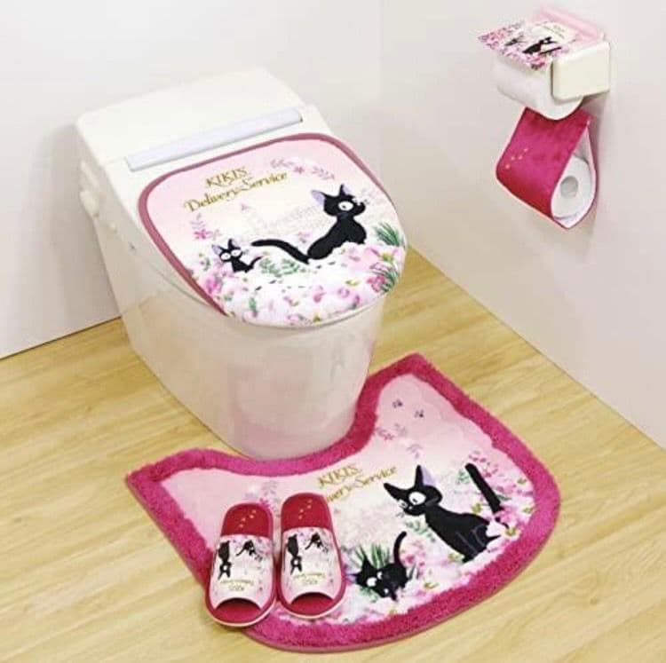 17日迄セール　ジブリ　魔女の宅急便　ジジ　リリー　トイレマットセット　新品