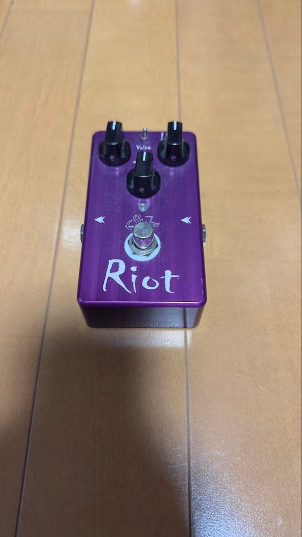 suhr Riot ギターエフェクター