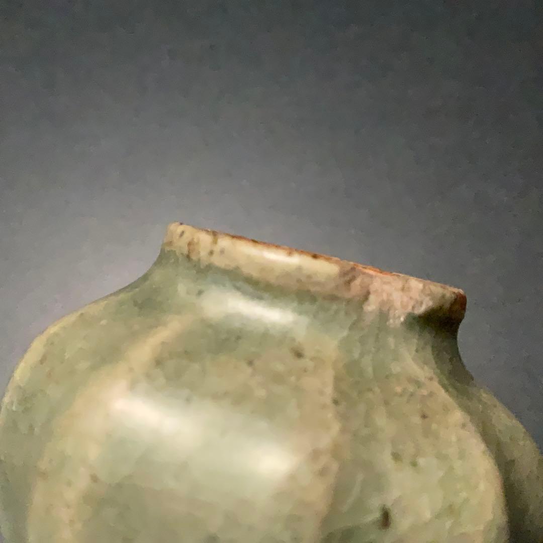 青磁鎬文小壺　タイ　スンコロク　骨董　∅ 5cm R1400ダM