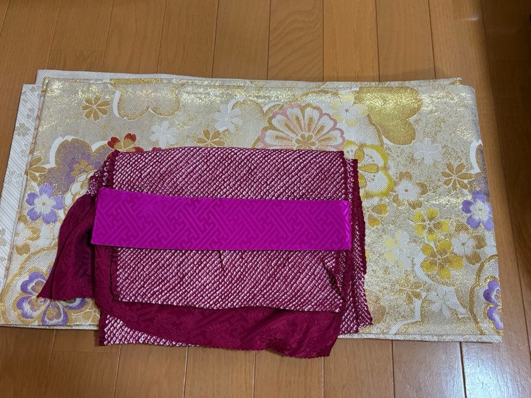 限界価格‼️【限定フルセット】成人式　結婚式　振袖　白　黒　花柄帯