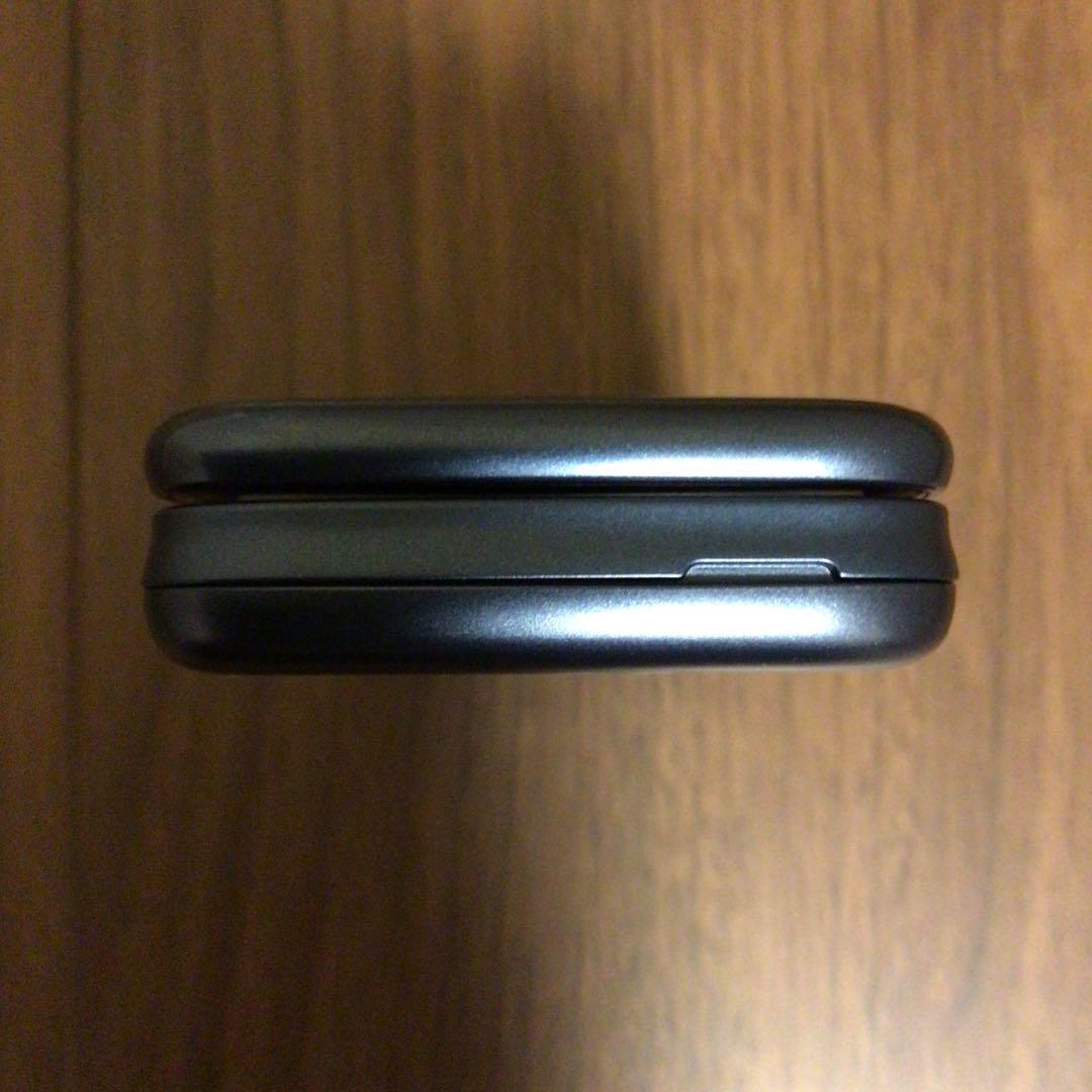 docomo ドコモ らくらくホン F-01M ネイビー