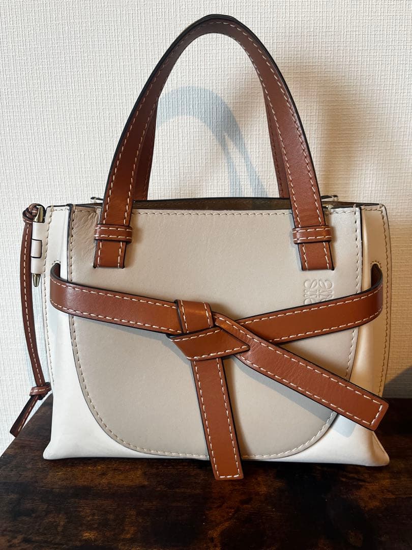 ロエベ　ゲートトップハンドルミニ