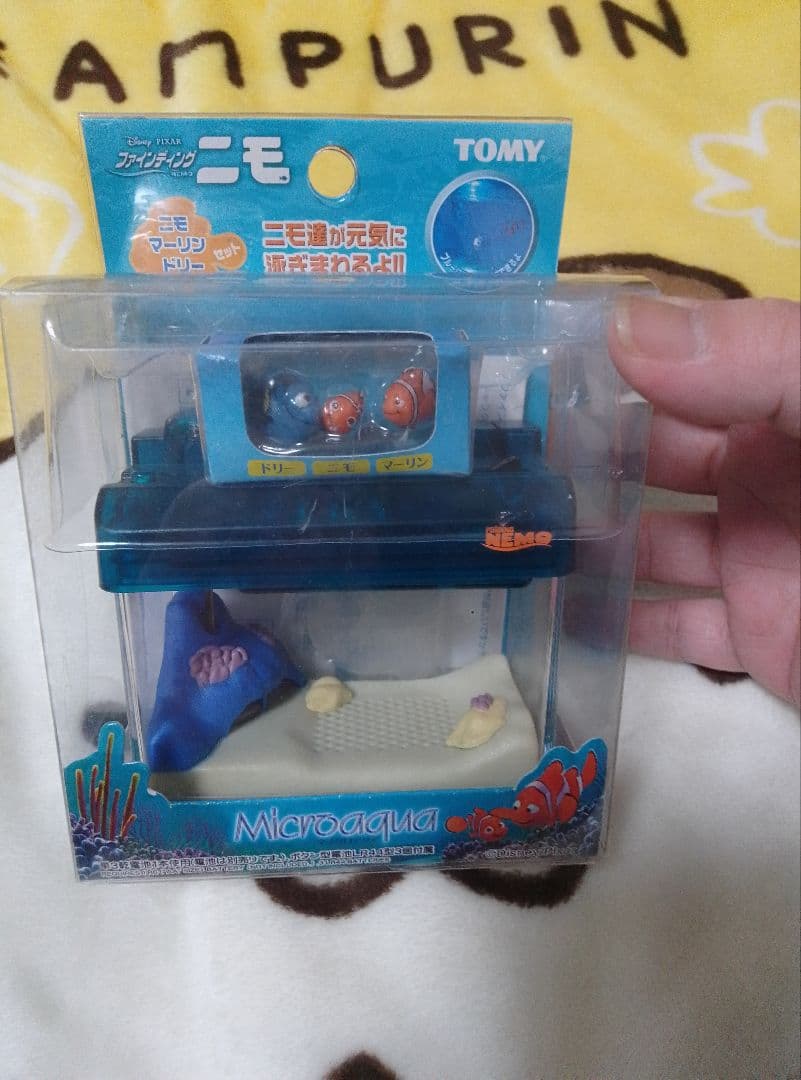 ディズニーピクサー　ファインディングニモ　マイクロアクア
