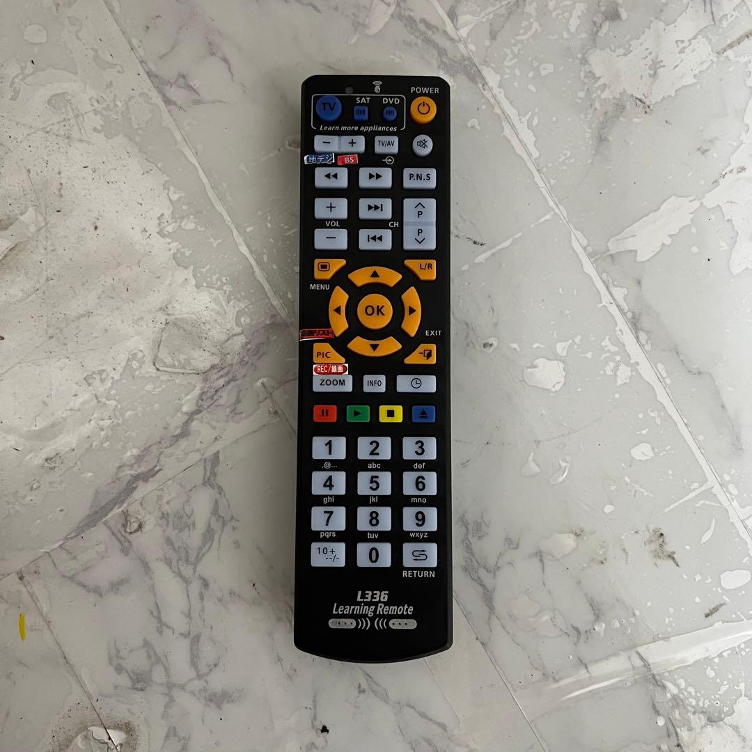 リクエスト価格❣️全国送料込アマダナデザイン32型TV地上D.BS CS新品リモ