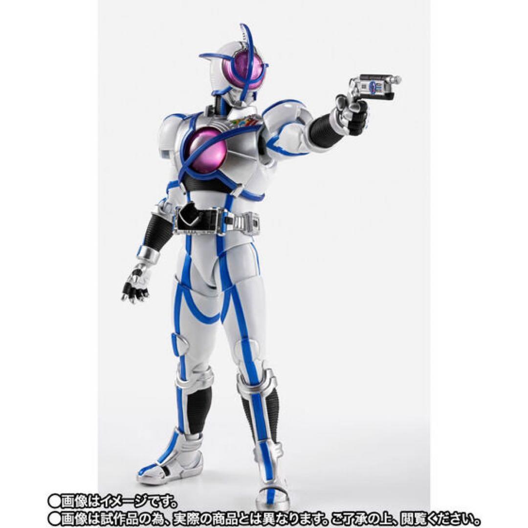 S.H.Figuarts 真骨彫製法 仮面ライダーサイガ5 真骨頂