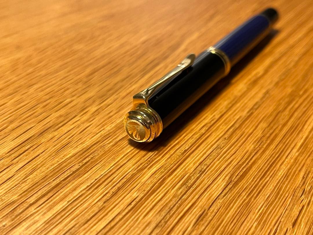 Pelikan 万年筆 スーベレーン M400 ブルーストライプ F【最終価格】
