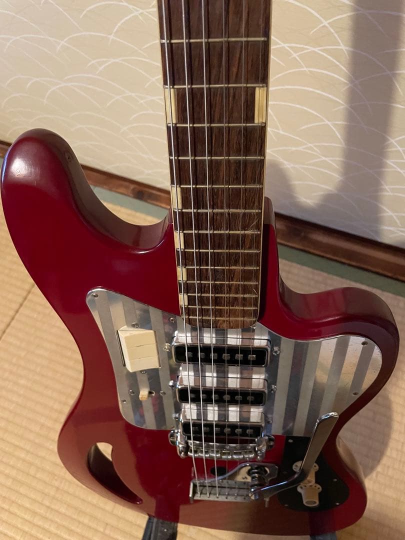 テスコ TG-64 レッド エレキギター 3ピックアップ