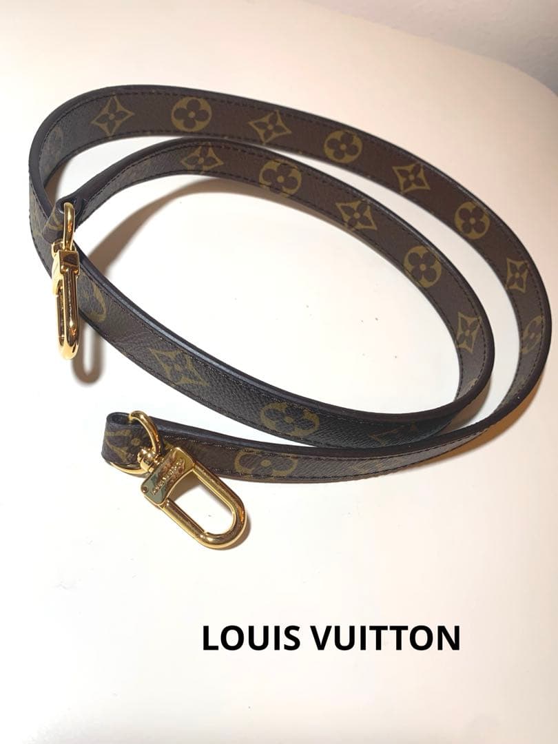 ルイ・ヴィトン　 モノグラム柄のショルダーストラップ
