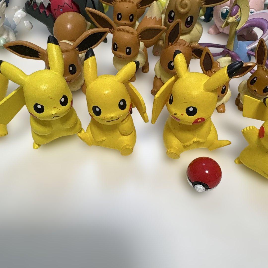 ポケットモンスター　フィギュアなど