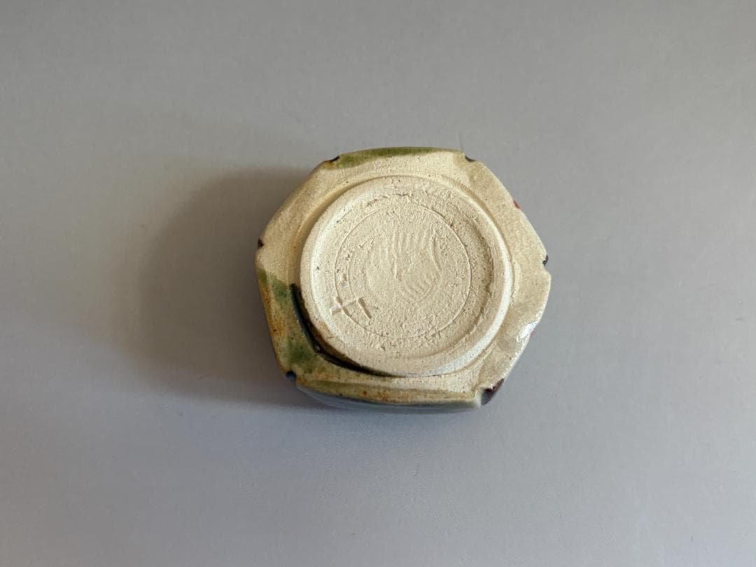 加藤芳右衛門　織部焼　亀甲香合　久田宗也　尋牛斎書付　茶道具　表千家