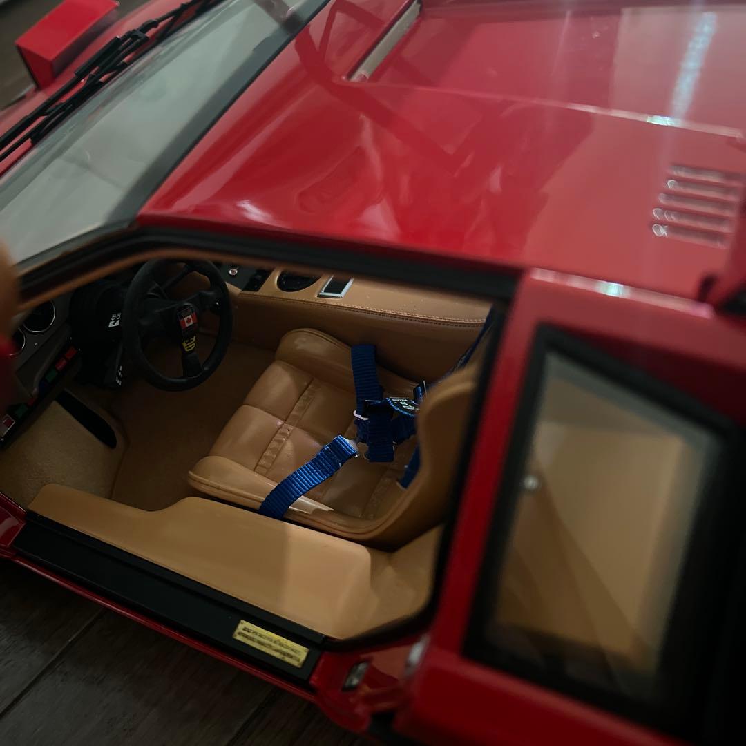 デアゴスティーニ　ランボルギーニカウンタックLP500S とディスプレイベース