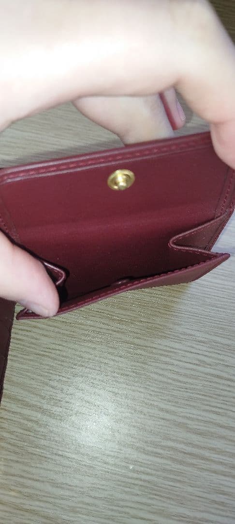 Must de Cartier（マスト ドゥ カルティエ）二つ折り財布　美品
