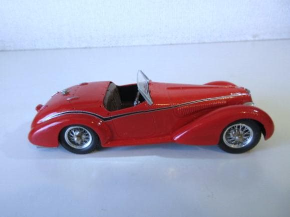 特価 Western Models 1/43 アルファロメオ 8C 2900B