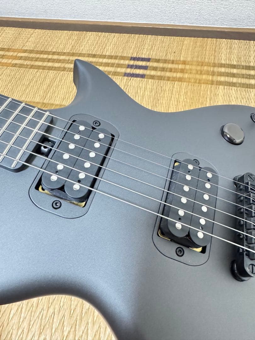 エレキギター マットブラック ギターケース アプリ付き＋教科書